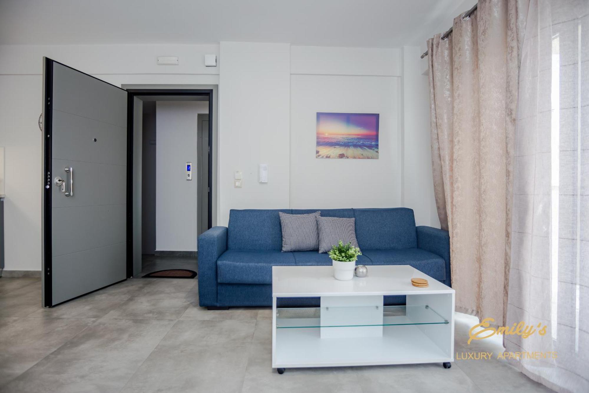 Emily'S Luxury Apartments Argostóli Extérieur photo